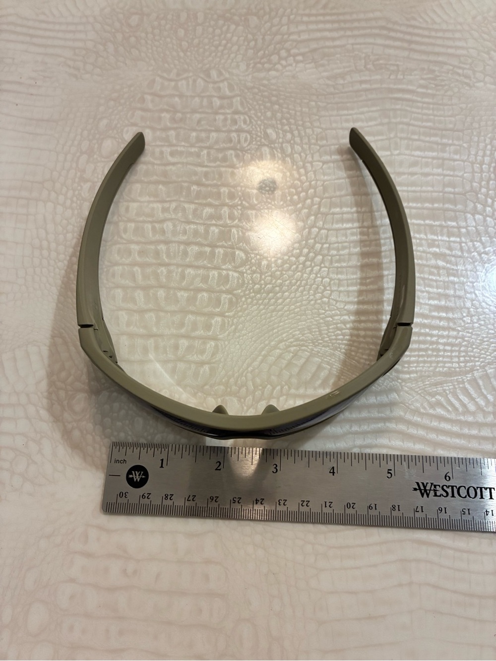 Oakley Batwolf Olive Green Frame Sunglasses - Picture 15 of 16